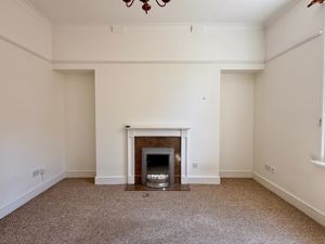 Living room- click for photo gallery